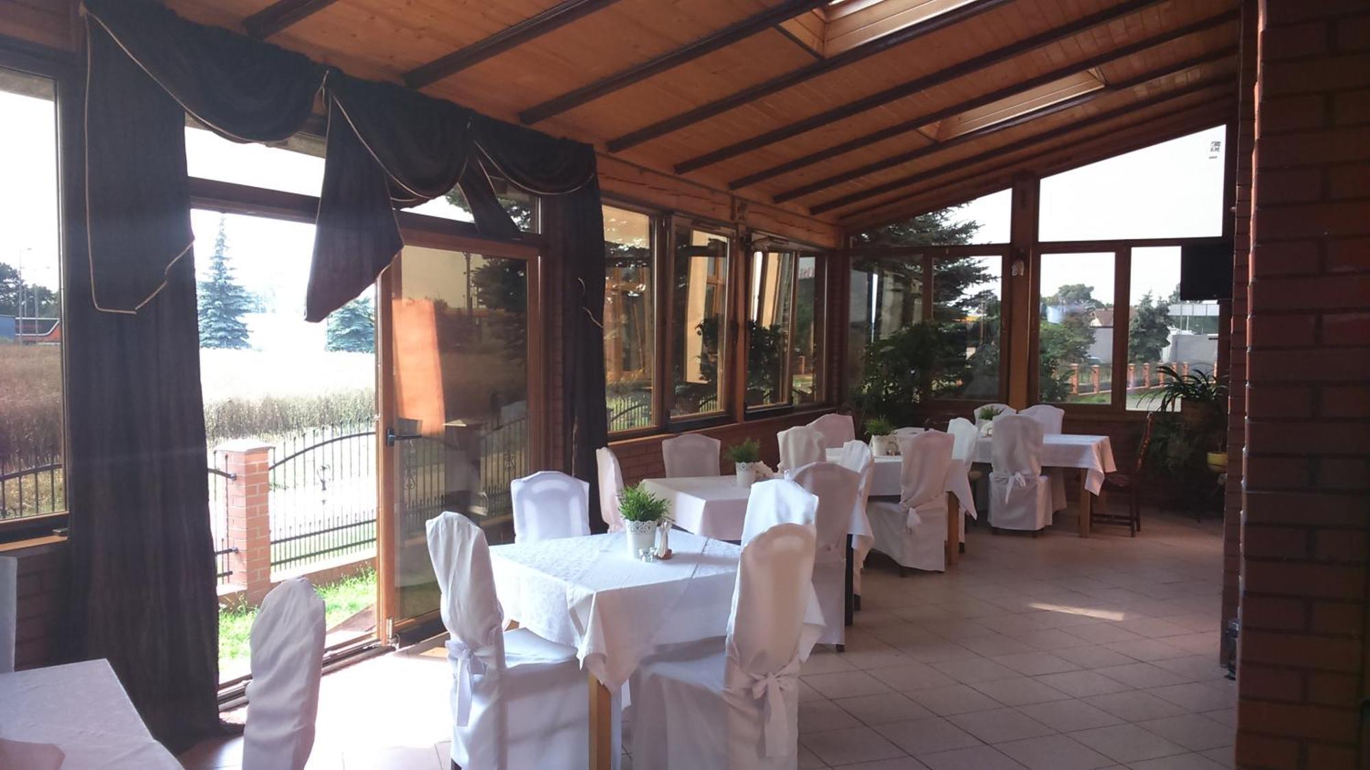 Hotel Jan Zgorzelec Ngoại thất bức ảnh
