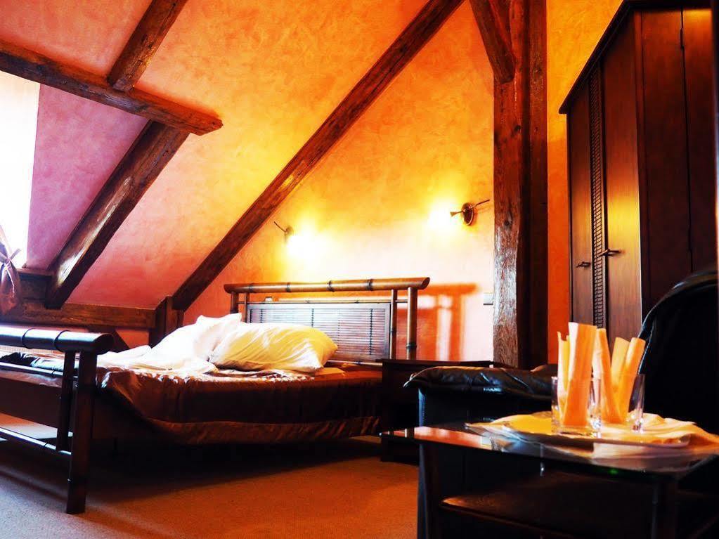 Hotel Jan Zgorzelec Ngoại thất bức ảnh